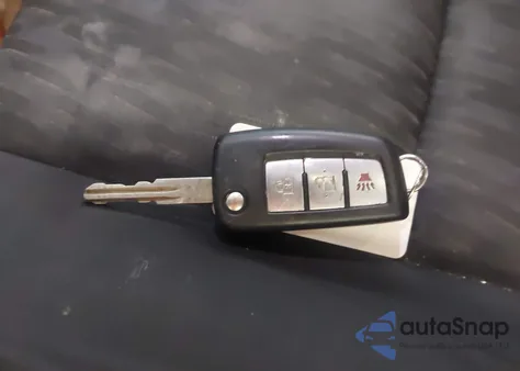 2019 Nissan Rogue S z USA, uszkodzony, nr VIN KNMAT2MV0KP535692